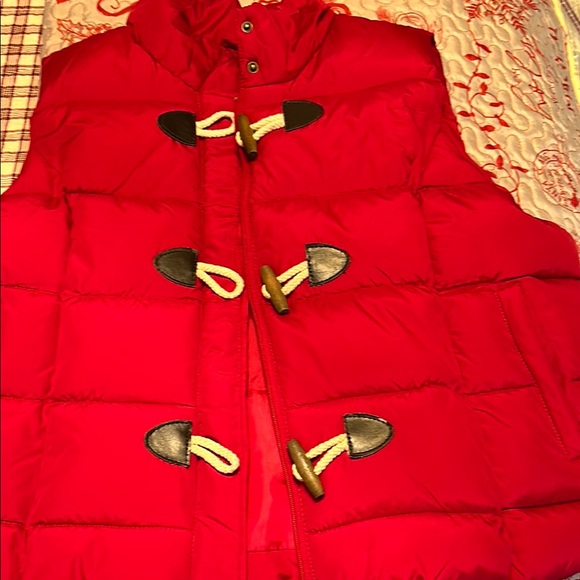 Red Puffer Vest with Toggle Buttons - Picture 8 of 8